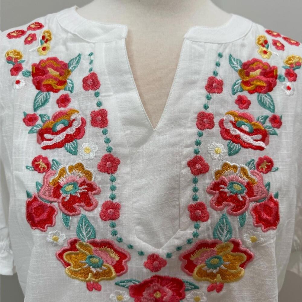 Floral Embroidered White Blouse